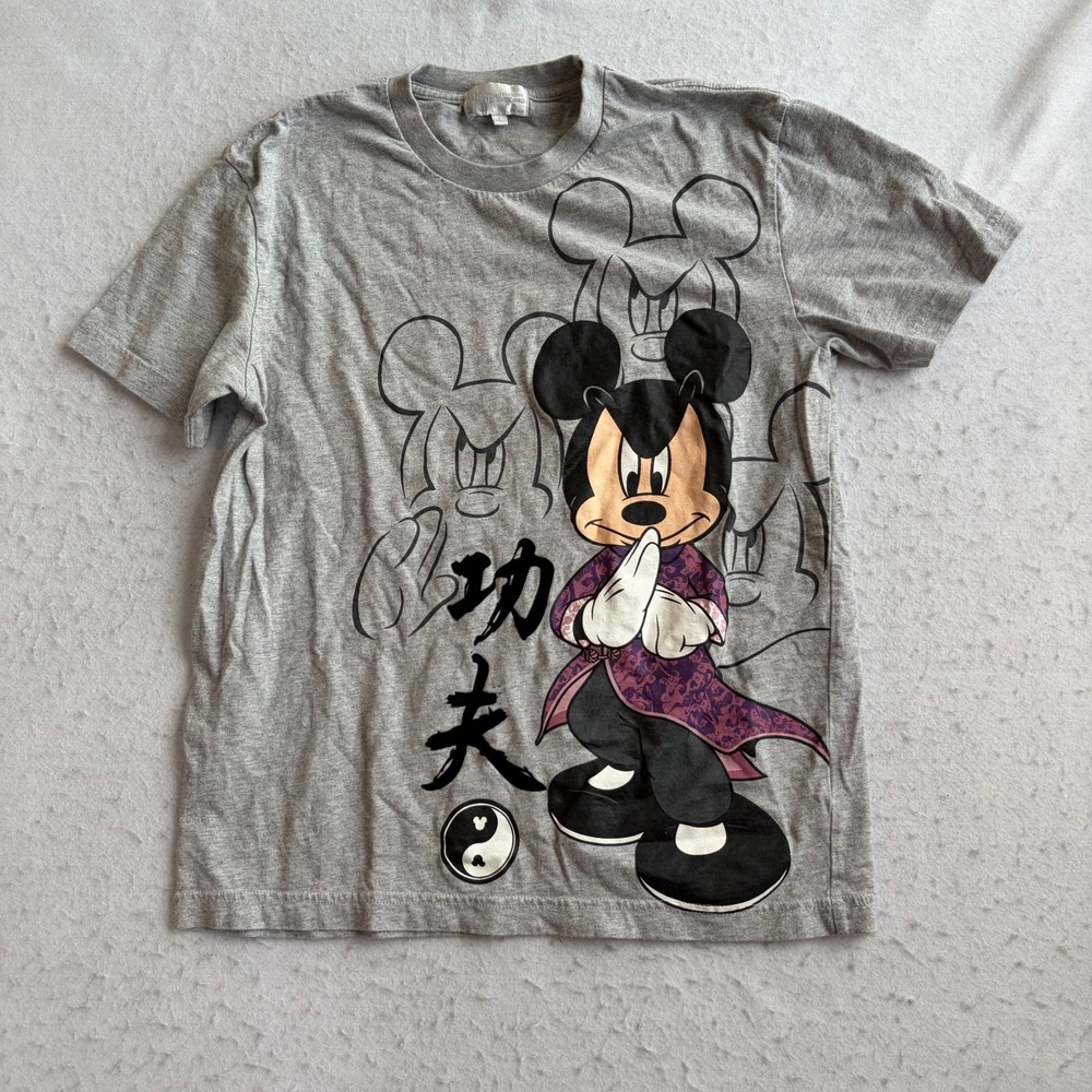 Hong Kong Disneyland T Shirt Kids Large Gray Mickey Mouse Kung Fu Graphic